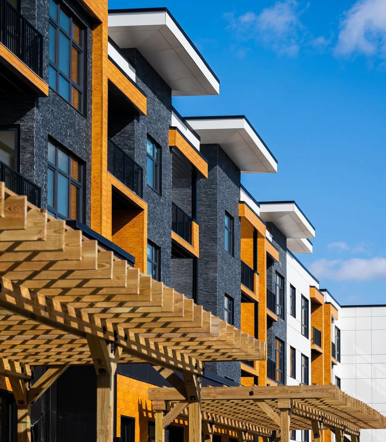 Windsor Ontario high-rise construction 2